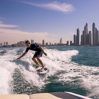 wakeboarding lessons dubai Wake Dubai