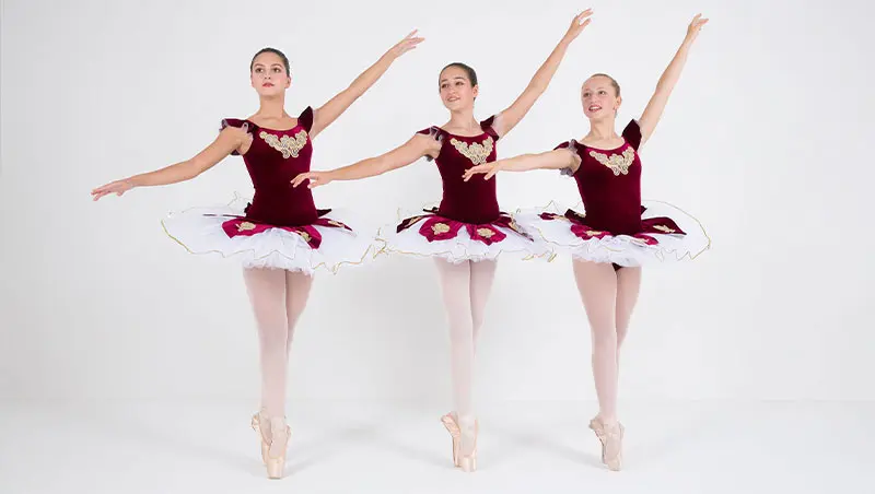 ballet schools dubai Turning Pointe Dance Studio
